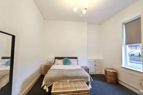 undefined, Room 1