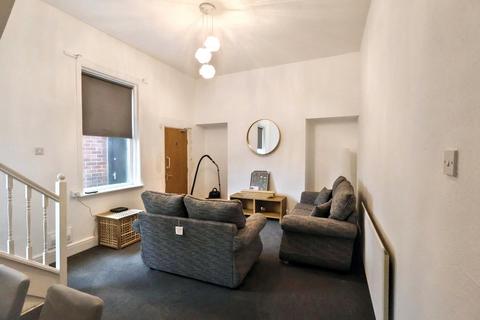 undefined, Room 1