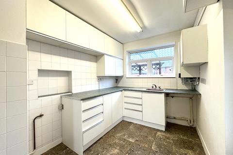 undefined, Whitethorn Way, Chesterton