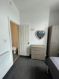 undefined, Room 5