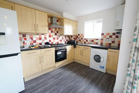 2 bedroom apartment to rent, Flat , Gower Place, Fleming Road, Chafford Hundred, Grays