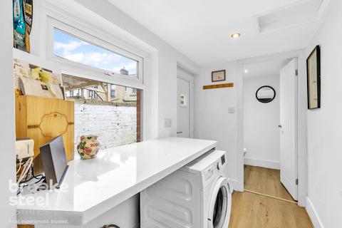undefined, Bolton Road North, Stubbins