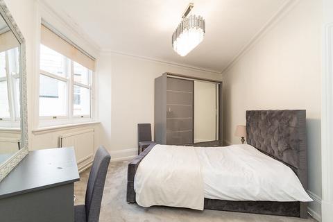 4 bedroom apartment to rent, Marylebone Road, London NW1