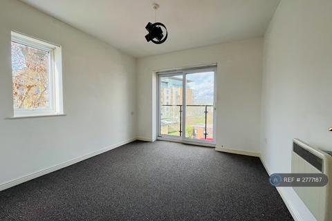 2 bedroom flat to rent, Erebus Drive, London, SE28