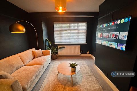 1 bedroom flat to rent, Kimble Road, London, SW19