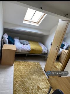 1 bedroom in a flat share to rent, Far Gosford Street, Coventry, CV1