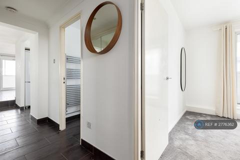 undefined, Bowsprit Point, London, E14