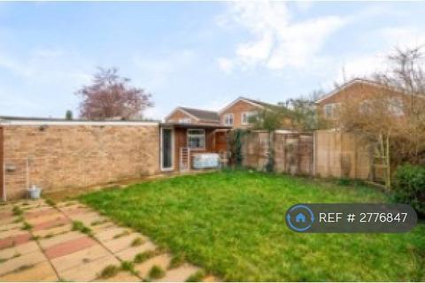 1 bedroom in a house share to rent, Farmers Way, Maidenhead, SL6
