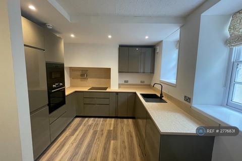 2 bedroom flat to rent, Richmond Road, Exeter, EX4