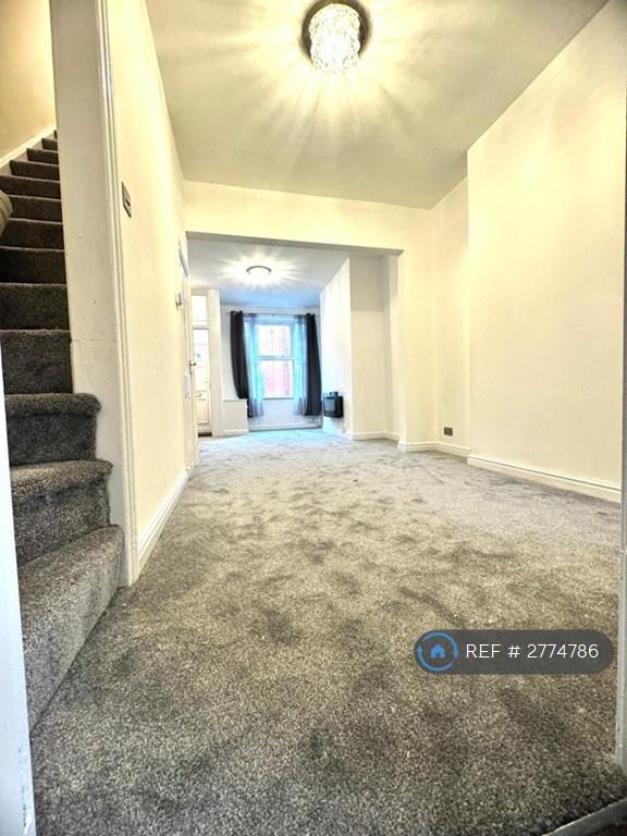 Living Room / Dining Room