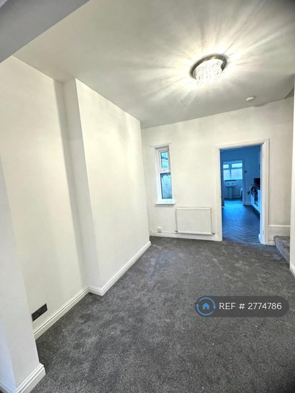 Living Room / Dining Room