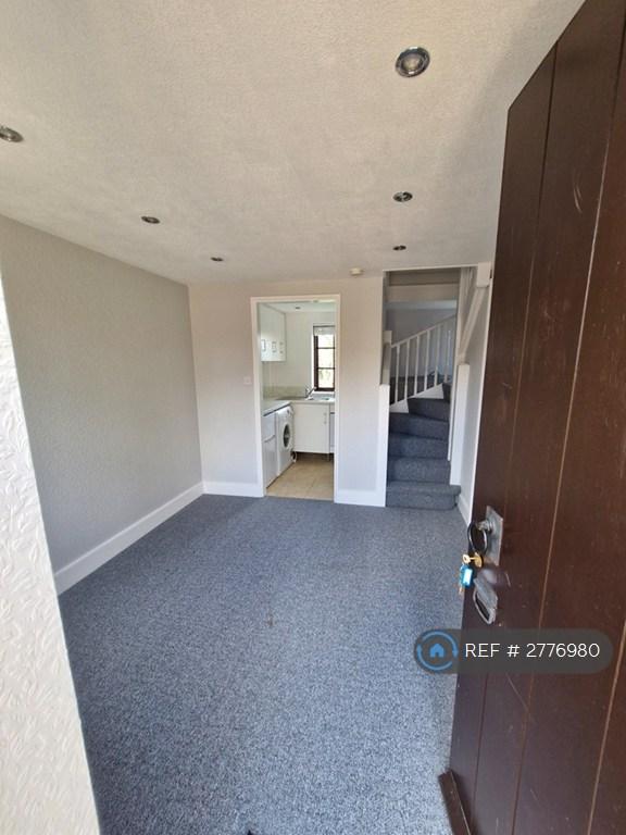 Dining Area/Kitchen