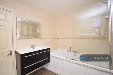 3 bedroom terraced house to rent, Cramond Avenue, Liverpool, L18