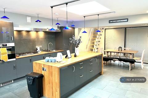 undefined, Bakehouse Lane, Cheltenham, GL50