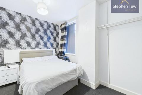 Hospitality for sale, 31 Wellington Rd Blackpool FY1 6AR