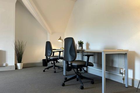 Office to rent, 44 South Bar St Banbury OX16 9PB