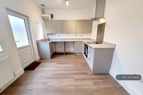 3 bedroom terraced house to rent, Rydal Street, Leigh, WN7