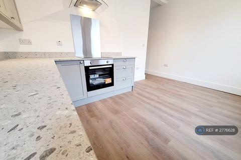 3 bedroom terraced house to rent, Rydal Street, Leigh, WN7