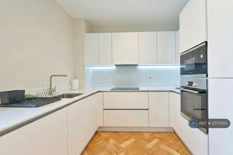 2 bedroom flat to rent, Fritillary Apartments, London, SE5