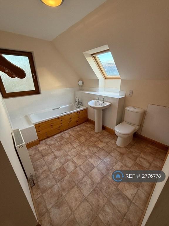Upstairs Bathroom
