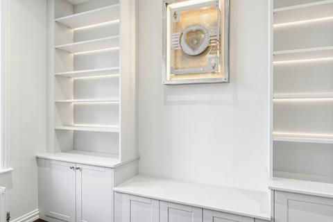 2 bedroom maisonette to rent, Kings Road, SW10