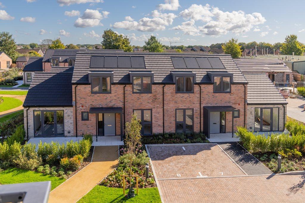 The Old Market Gardens - three bedroom chalet...