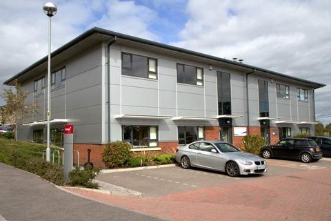 Office to rent, Old Gloucester Rd Bristol BS16 1GW