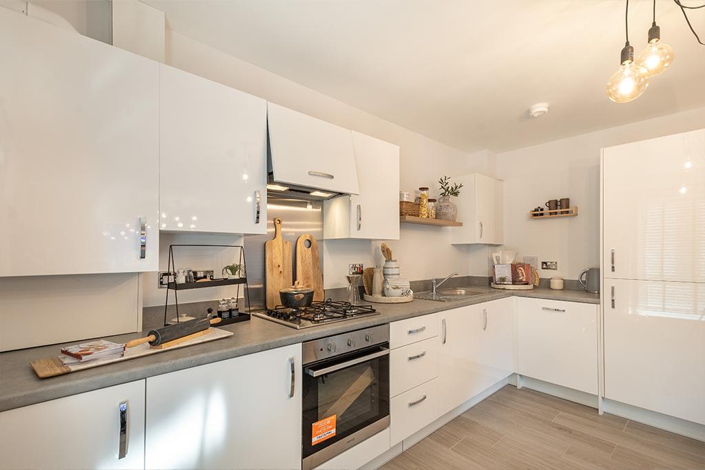 Apartment in Glasgow, Sighthill - View 5