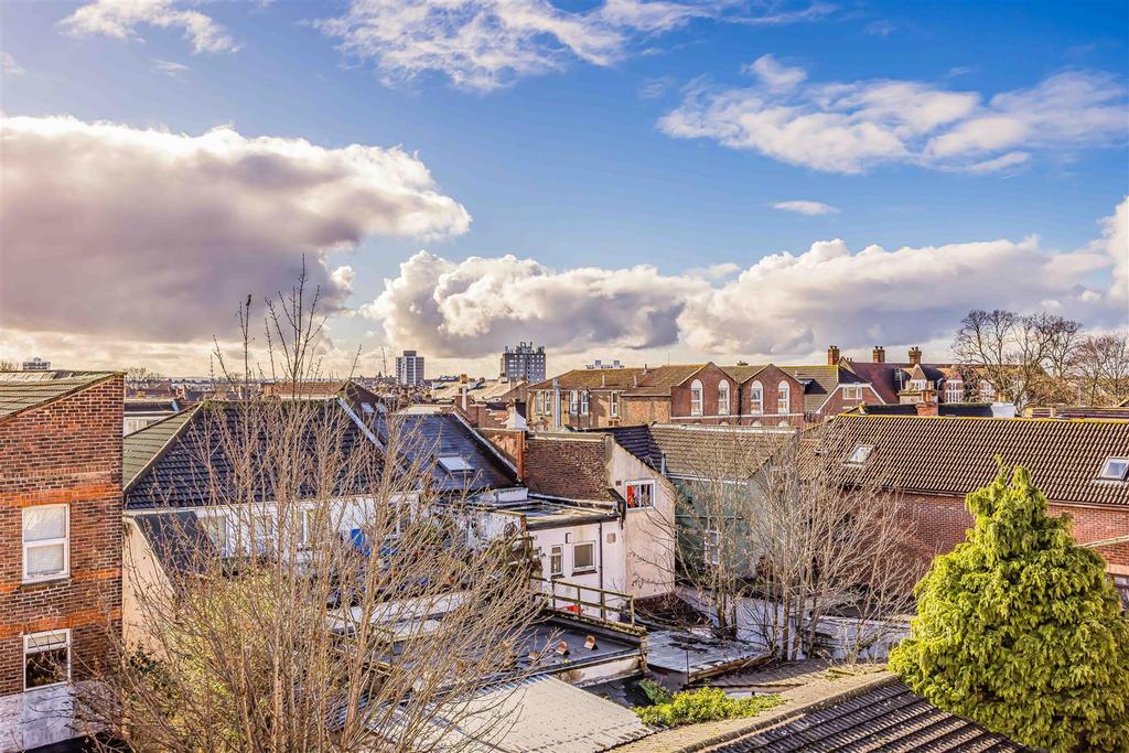 45 Brandon Court, Lawrence Road, Southsea-Small-Po