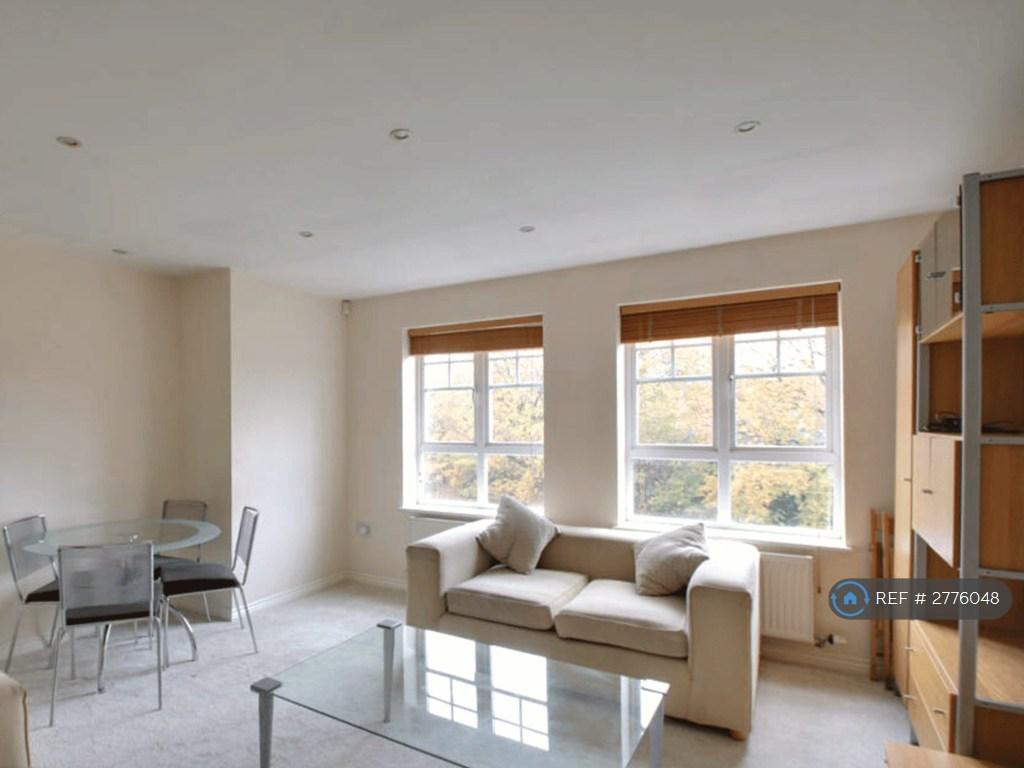 Furnishings Can Be Left Or Removed