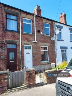 2 bedroom terraced house to rent, Cutty Lane, Barnsley, S75