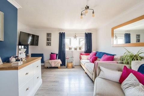4 bedroom link detached house for sale, Cirencester
