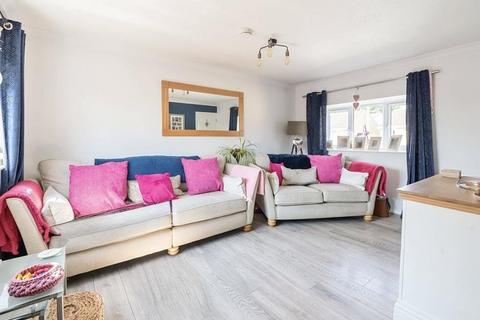 4 bedroom link detached house for sale, Cirencester