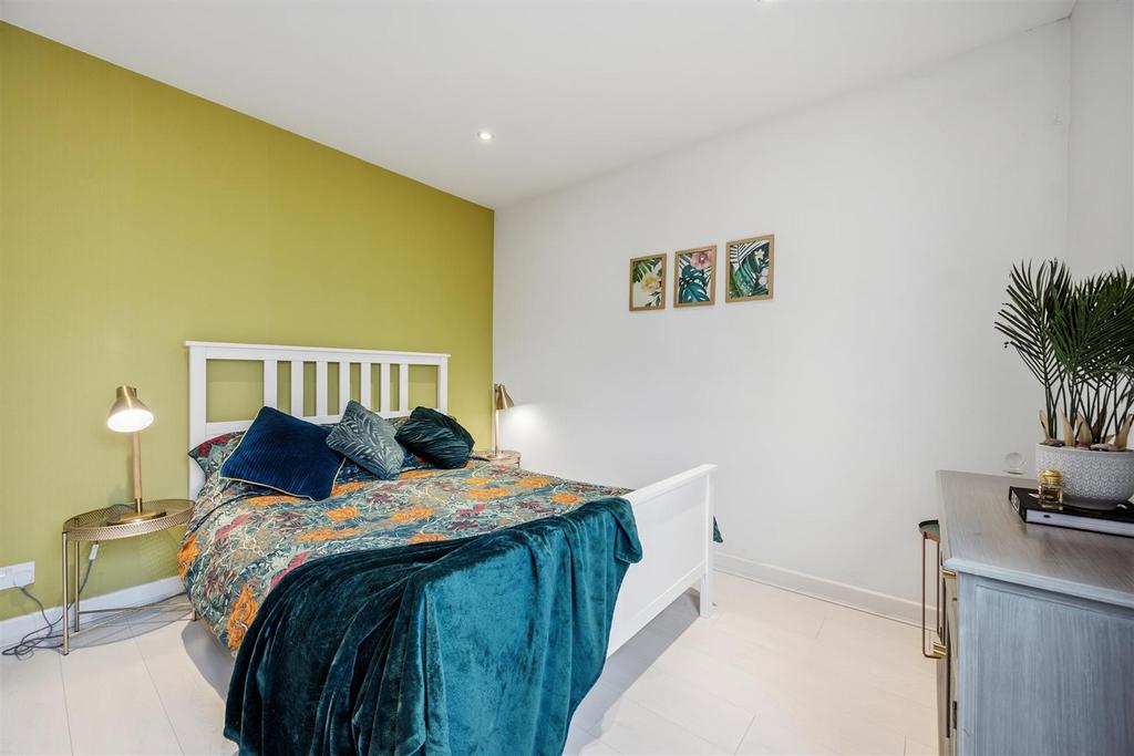 Bedroom One - bed.jpg