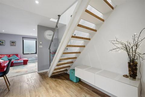 2 bedroom semi-detached house for sale, Dale Road, Matlock DE4