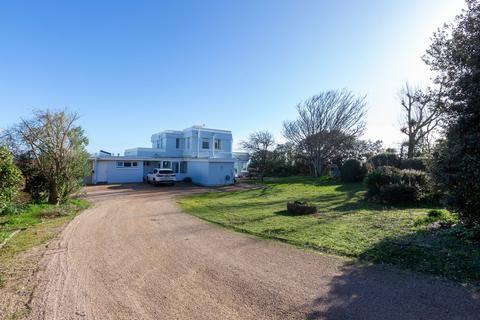 5 bedroom detached house for sale, La Mielle du Parcq, Grouville