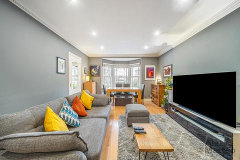 2 bedroom flat for sale, Raleigh Court, Rotherhithe, SE16