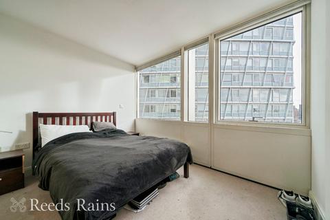 2 bedroom apartment for sale, Strand Street, Merseyside L1