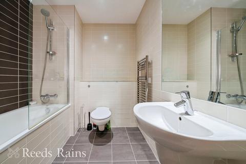2 bedroom apartment for sale, Strand Street, Merseyside L1