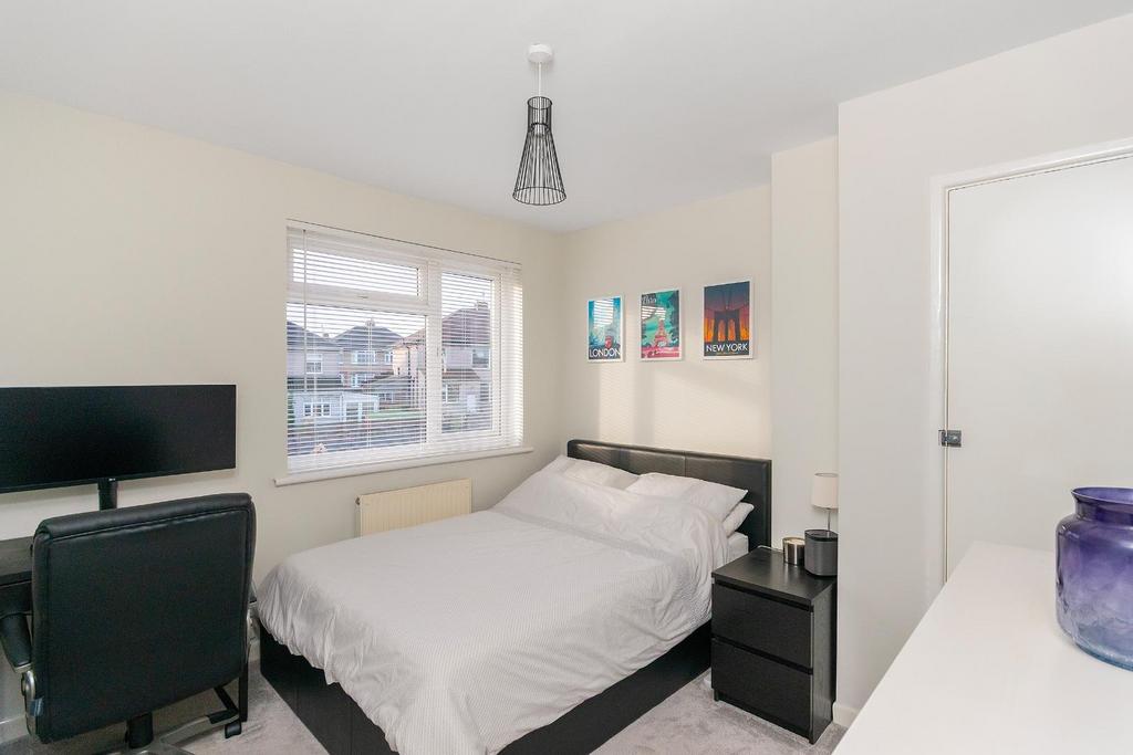 0 G1 ABH - Bedroom H.jpg