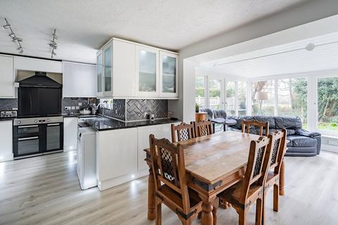 5 bedroom detached house for sale, Romsey Close, Ashford TN24