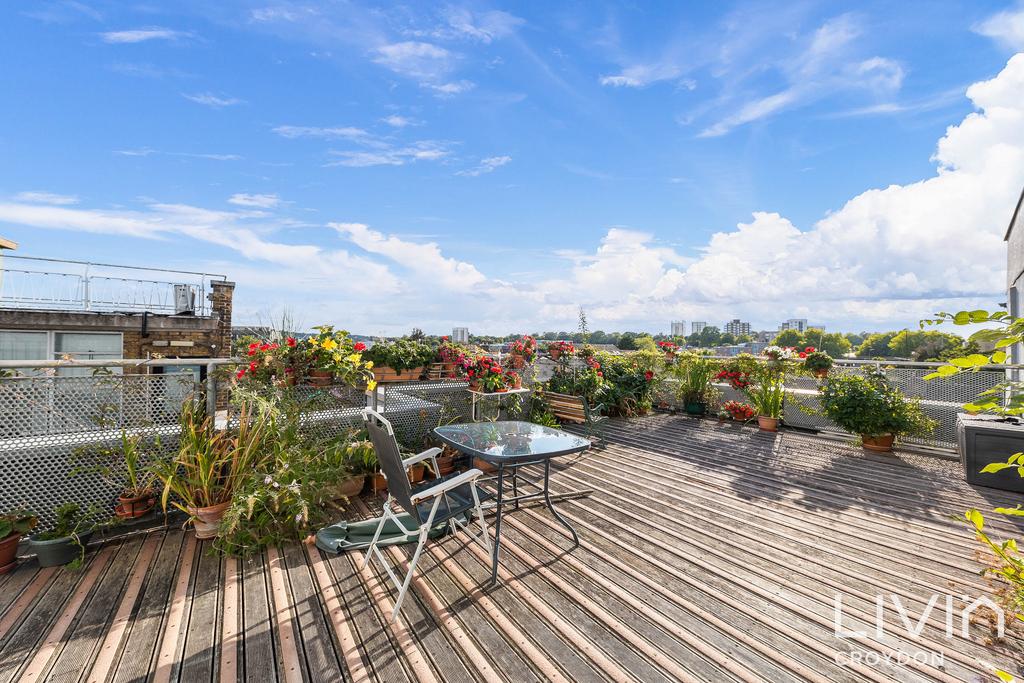 Kingfisher Court-8