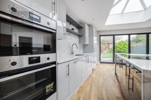 2 bedroom house of multiple occupation to rent, Boxtree Lane, Harrow HA3