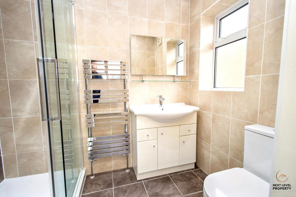 Bedroom 1, En-suite and Dressing Room