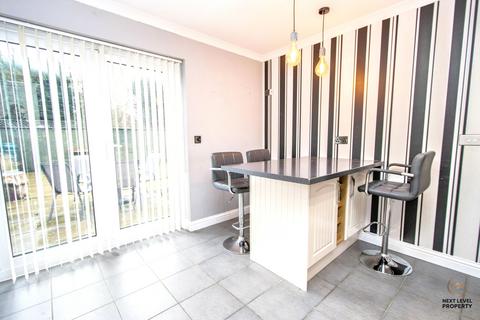 4 bedroom detached house for sale, Back Road, Murrow, PE13