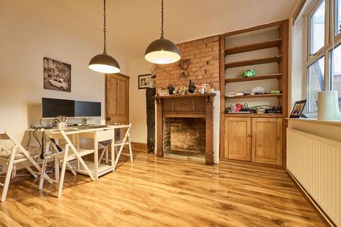 3 bedroom terraced house for sale, Freehold Street, Quorn