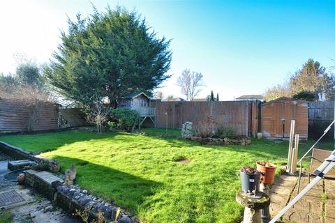 2 bedroom detached house for sale, BINSTEAD