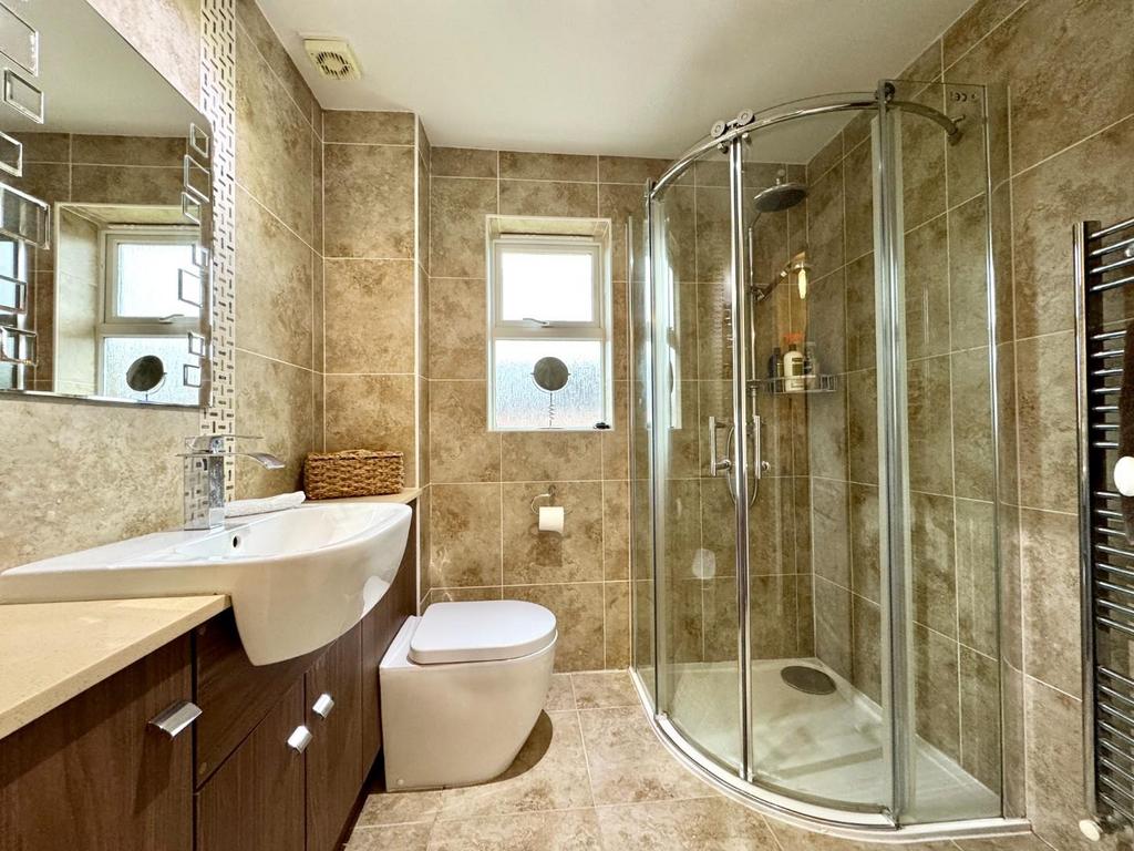 En suite 1