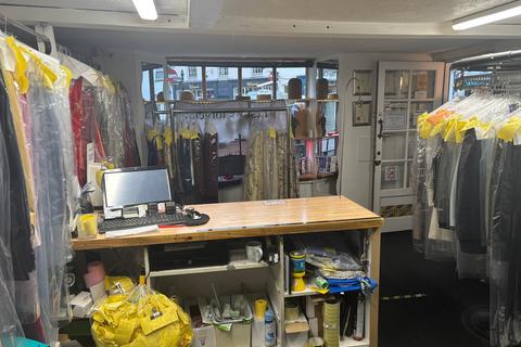 Retail property (high street) for sale, 20 Queen St Wells BA5 2DP