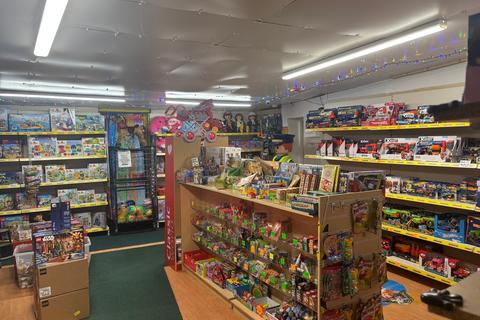 Retail property (high street) for sale, 20 Queen St Wells BA5 2DP